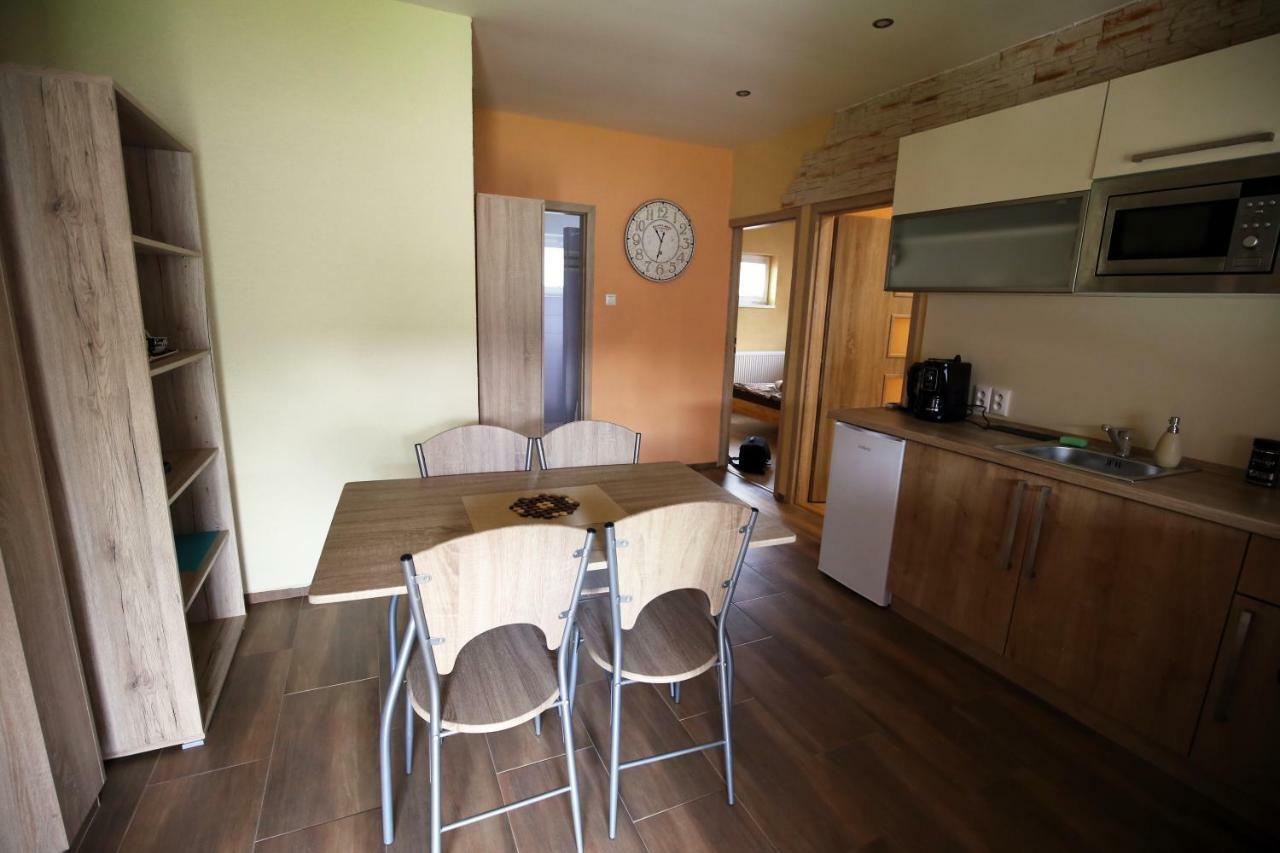 Apartmany Dimitra Sturovo Ngoại thất bức ảnh
