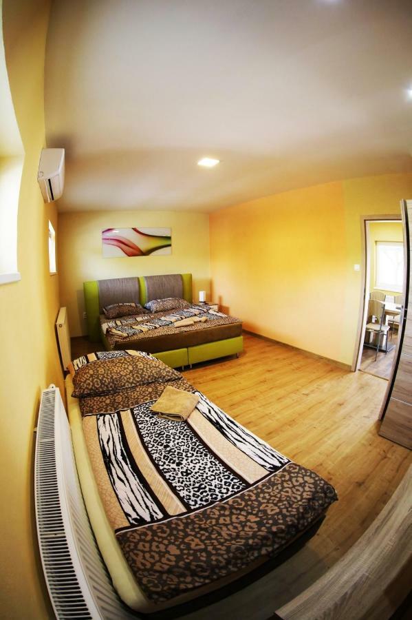 Apartmany Dimitra Sturovo Ngoại thất bức ảnh